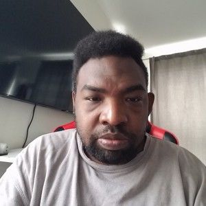 Meet your Posher, Ashton